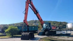 Hitachi ZX330 ����