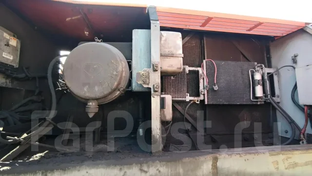 Hitachi ZX330 ����