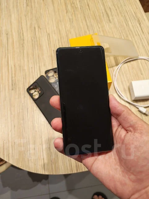 Realme 15 Pro 5G. �/�, 256 ��, �������, 3G, 4G LTE, 5G, Dual-SIM ����