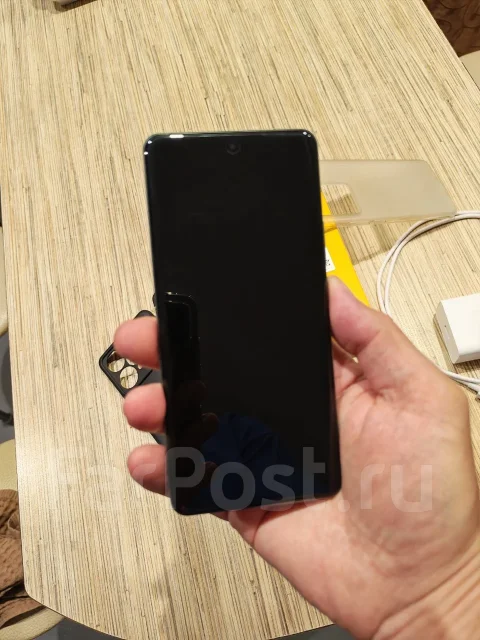 Realme 15 Pro 5G. �/�, 256 ��, �������, 3G, 4G LTE, 5G, Dual-SIM ����