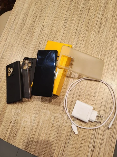 Realme 15 Pro 5G. �/�, 256 ��, �������, 3G, 4G LTE, 5G, Dual-SIM ����
