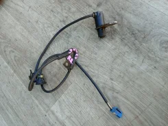 ������ ABS ������ ������ Gracia Qualis SXV25 MCV25 ACV35 89545-33030 ����