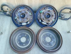 ������� ������ �������� Prius NHW20 42450-47030 ����