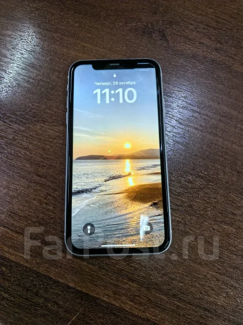 Apple iPhone 11. �/�, 128 ��, �����, 3G, 4G LTE, NFC, eSIM, ������������ ������� ����