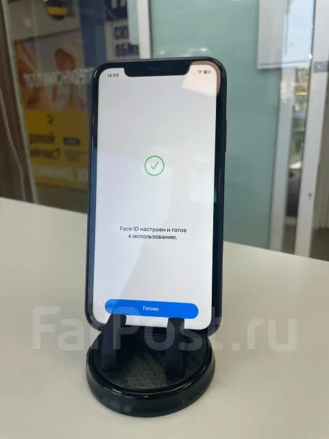 Apple iPhone 11. �/�, 64 ��, ������, 3G, 4G LTE, NFC, eSIM, ������������ ������� ����