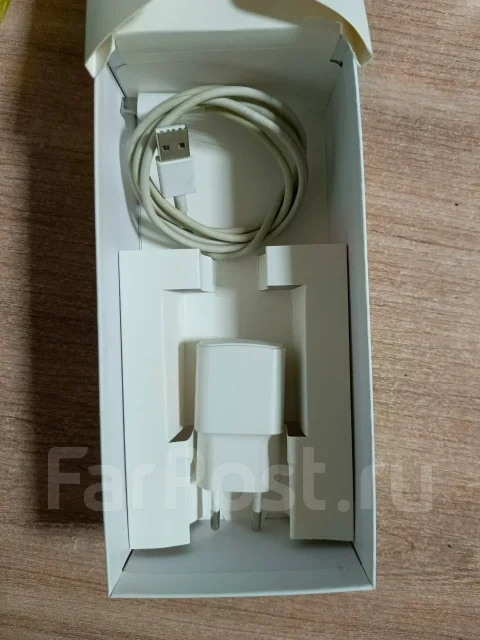 Tecno Camon 30S. �/�, 128 ��, ������, 3G, 4G LTE, Dual-SIM, NFC, ������� ������� ����