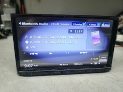 Kenwood MDV-D706BT ����