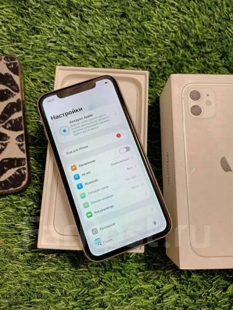 Apple iPhone 11. �/�, 128 ��, �����, 3G, 4G LTE, Dual-SIM ����