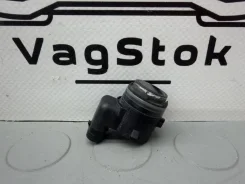 ������ �������� Audi Q5 2020 5Q0919275C ����������� 5 �� DETA 5Q0919275C ����
