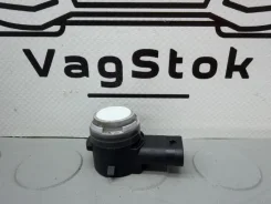 ������ �������� Audi Q7 4M 2015 5Q0919275B ����������� 5 �� CYRB 5Q0919275B ����