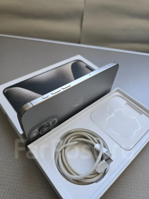Apple iPhone 15 Pro Max. �/�, 256 ��, �����������, 4G LTE ����
