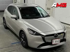 Mazda Mazda2. �������, ��������, 1.5 (110��.�.), ������, 10 000����. ��, �/�. ��� ����� �� ������������ ����