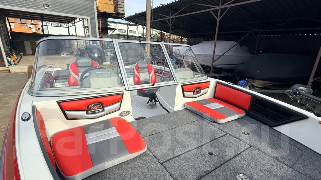 Ranger. 2023 ���, ����� 5,74��., ��������� ���������, 150��.�., ������ ����