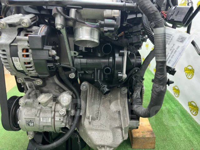 ��������� Audi A4 B9 (2015�2020) 06L100032C 06L100032C ����
